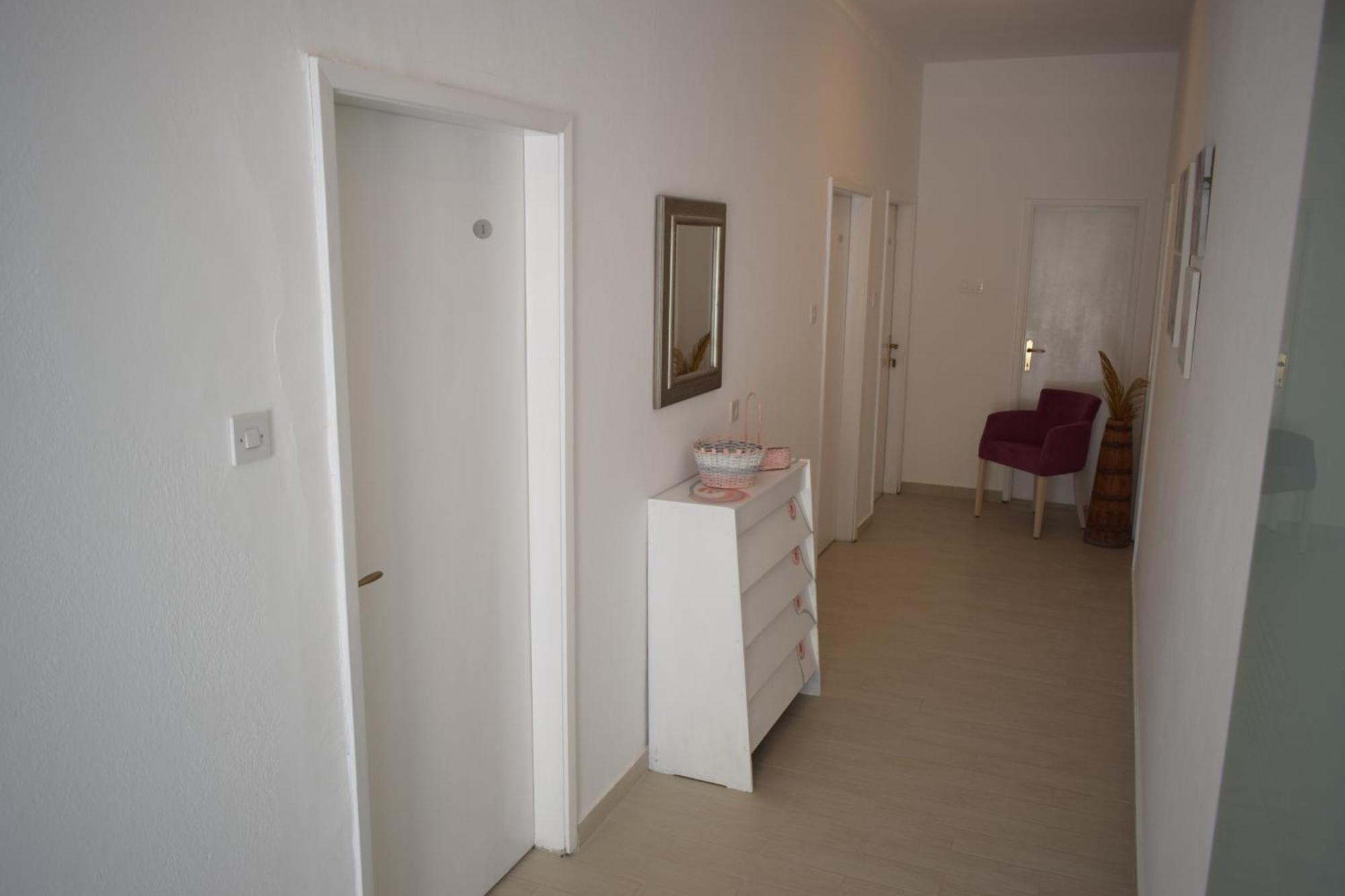 Apartment Antonella Makarska Esterno foto