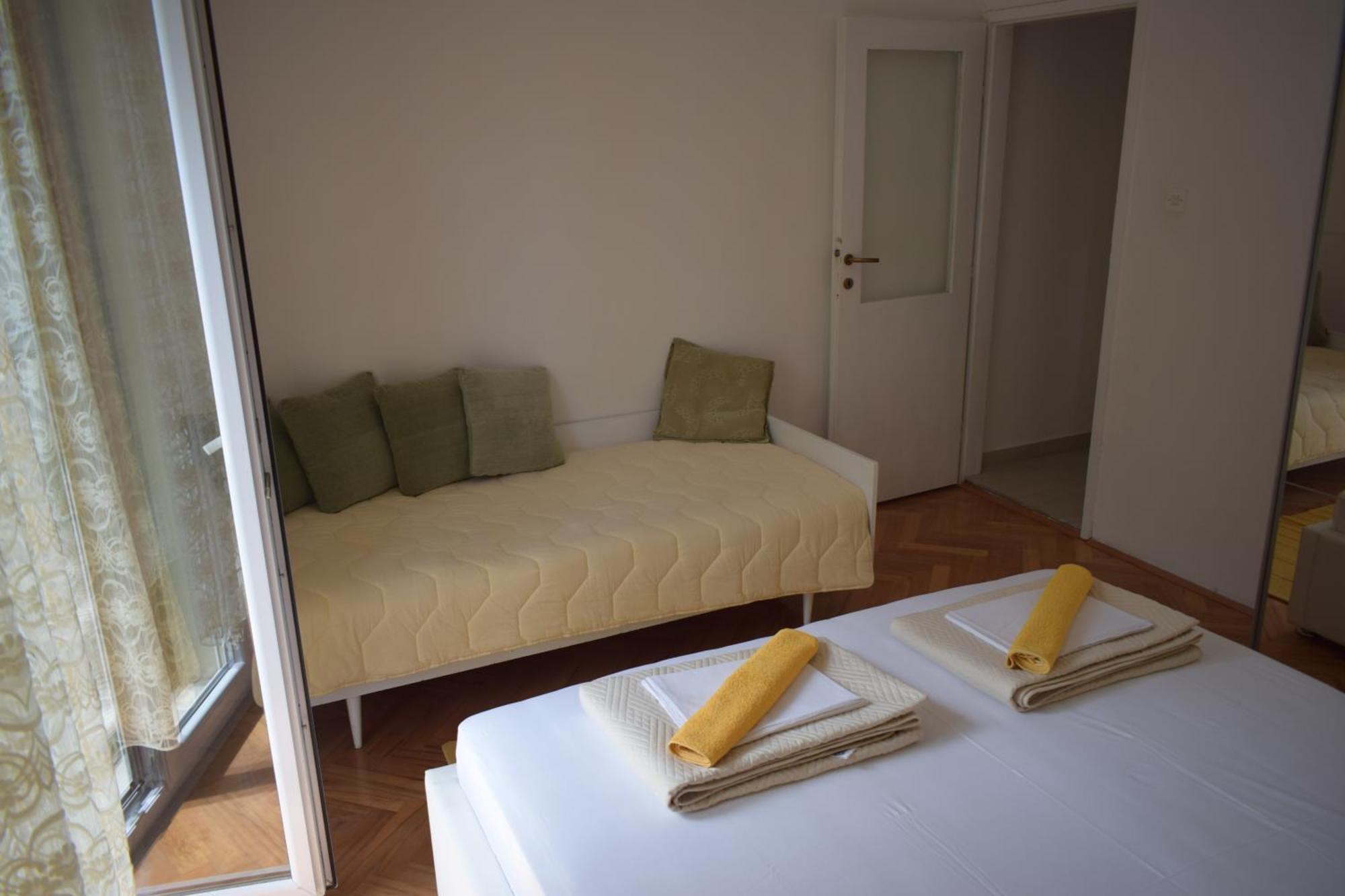 Apartment Antonella Makarska Esterno foto