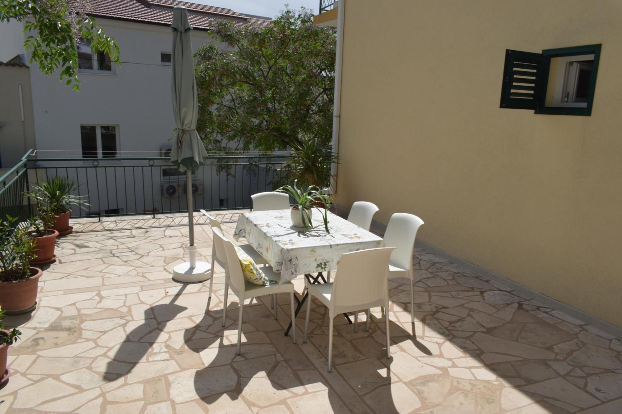 Apartment Antonella Makarska Esterno foto