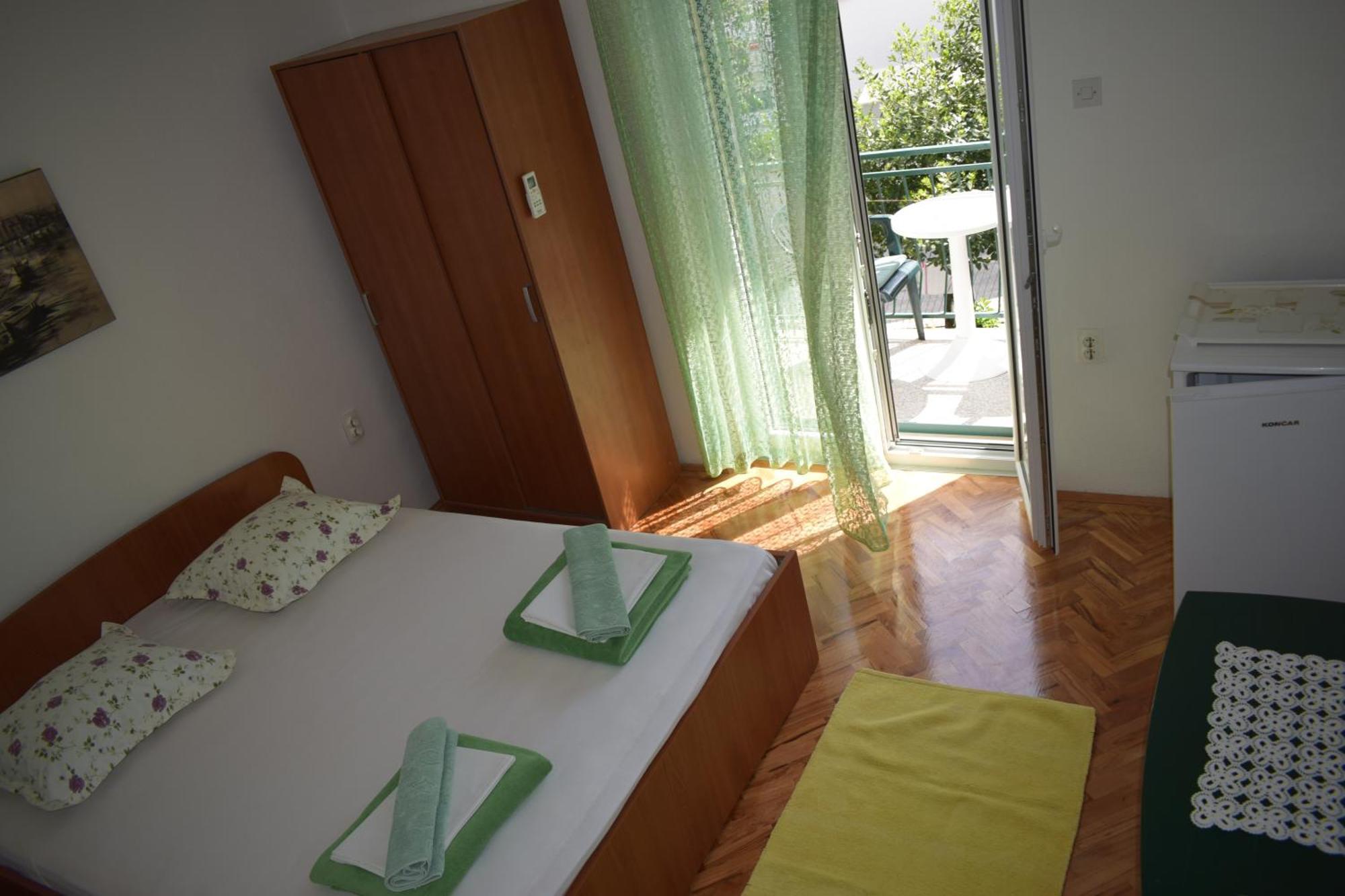 Apartment Antonella Makarska Esterno foto
